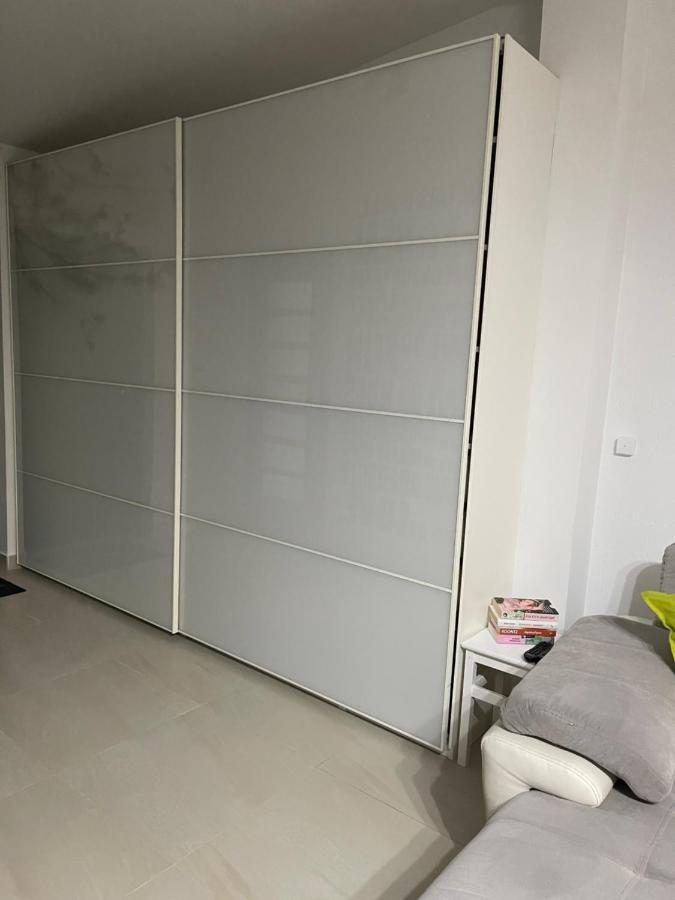 Apartament Rodzinny Ostrowiec Sw Ostrowiec Świętokrzyski 外观 照片