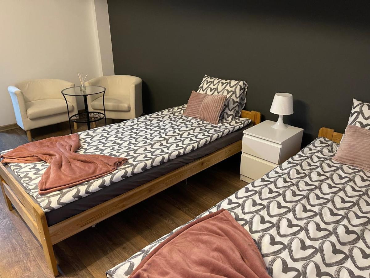 Apartament Rodzinny Ostrowiec Sw Ostrowiec Świętokrzyski 外观 照片