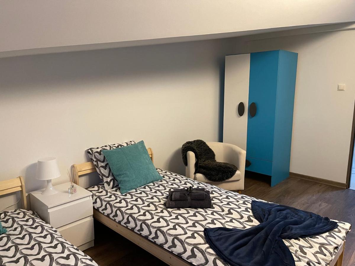 Apartament Rodzinny Ostrowiec Sw Ostrowiec Świętokrzyski 外观 照片