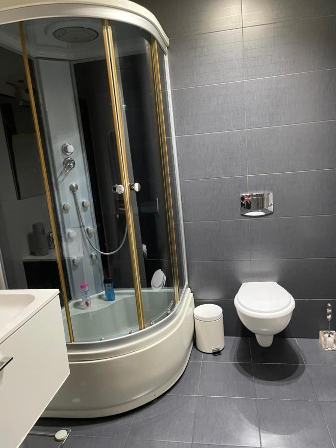 Apartament Rodzinny Ostrowiec Sw Ostrowiec Świętokrzyski 外观 照片