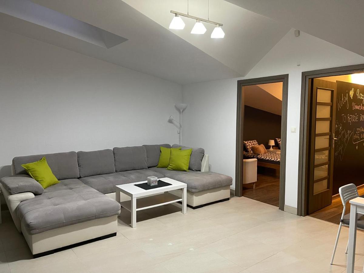 Apartament Rodzinny Ostrowiec Sw Ostrowiec Świętokrzyski 外观 照片