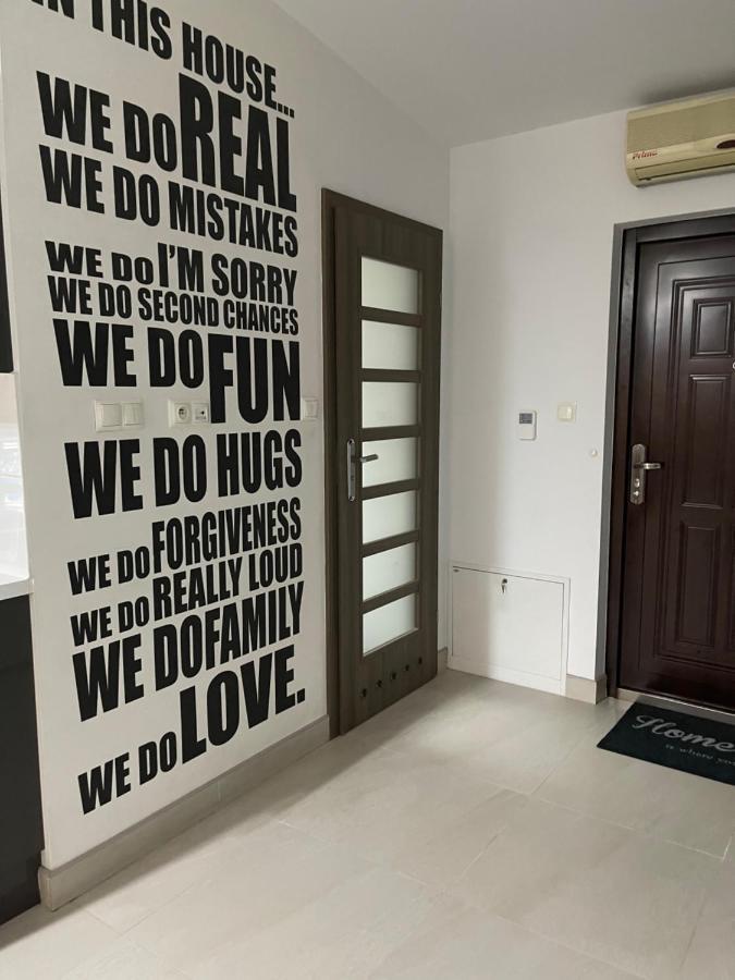 Apartament Rodzinny Ostrowiec Sw Ostrowiec Świętokrzyski 外观 照片